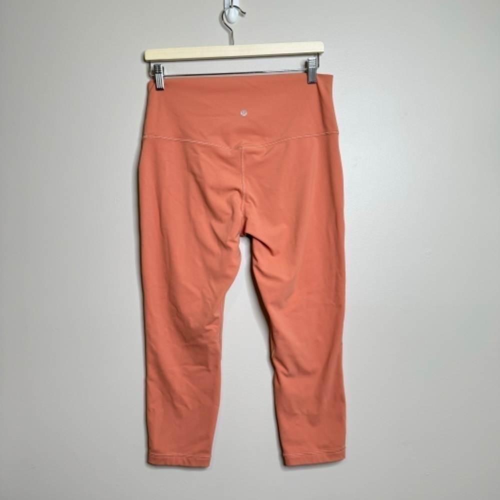 Lululemon Align High-Rise Crop - Picture 4 of 9